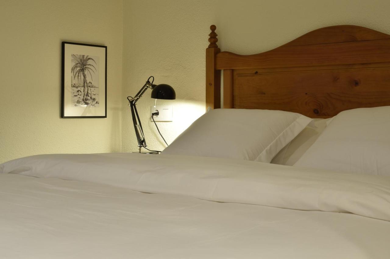 Hostal Can Maret Vilademuls المظهر الخارجي الصورة